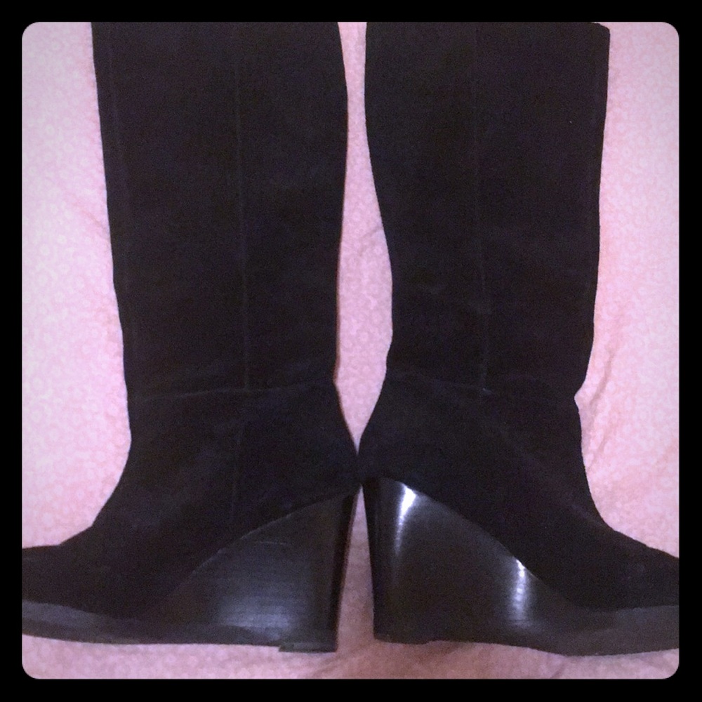 Gorgeous Franco Sarto knee high boots! Size 7